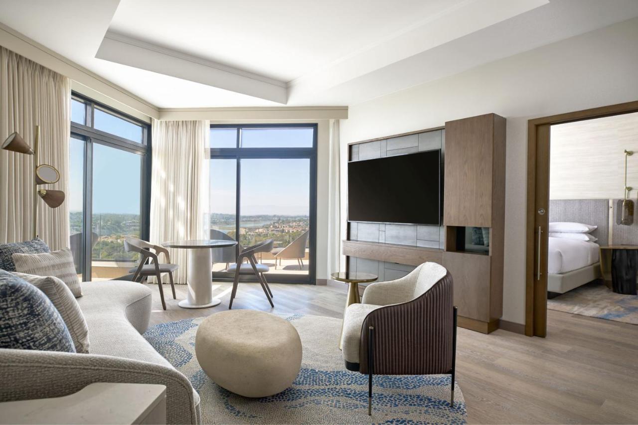 Luxury Sky Suite 1 Bedroom Suite Ocean View Sky,1535367682:JPEG